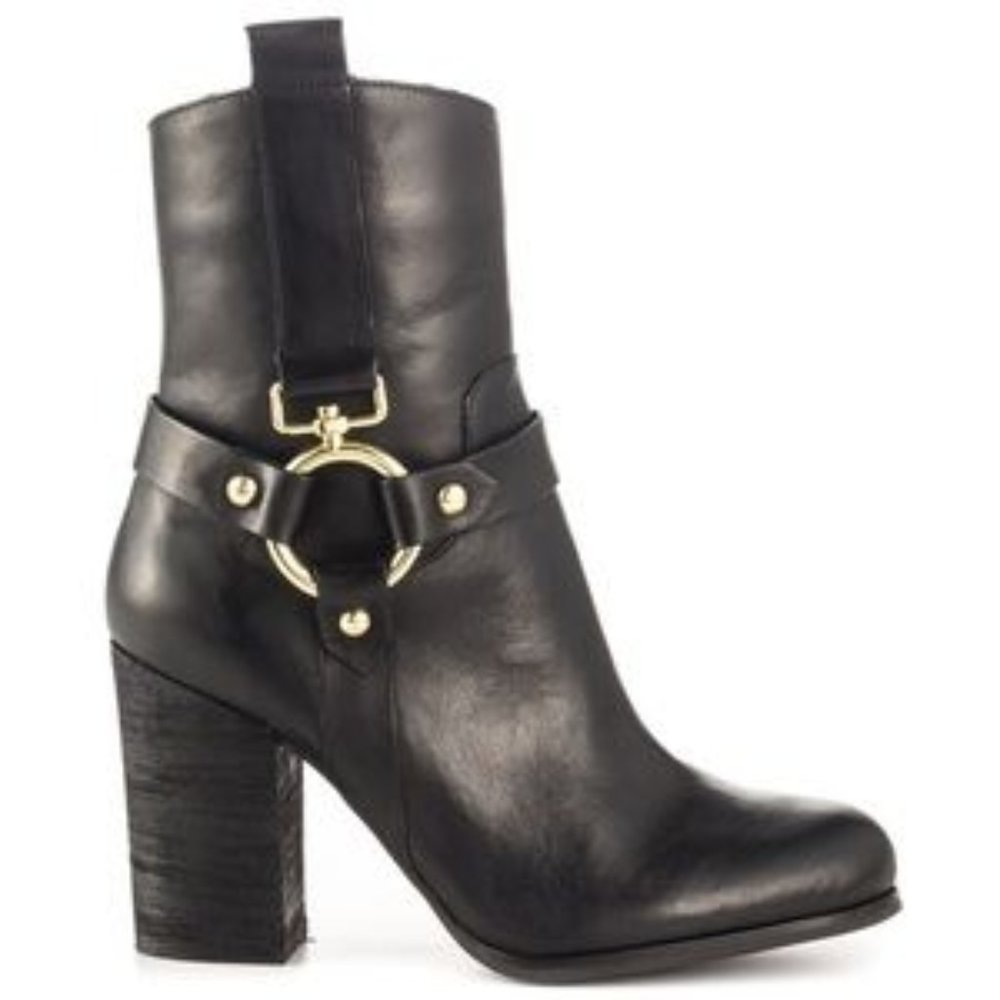 GUESS Genuine Leather Buckle Heel Moto Boots